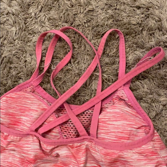sports bra - Picture 2 of 2